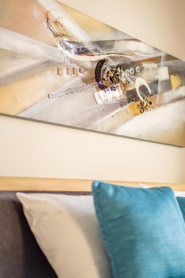 Exclusive Apartment With A View Of Prague Castle And Vltava River ภายนอก รูปภาพ